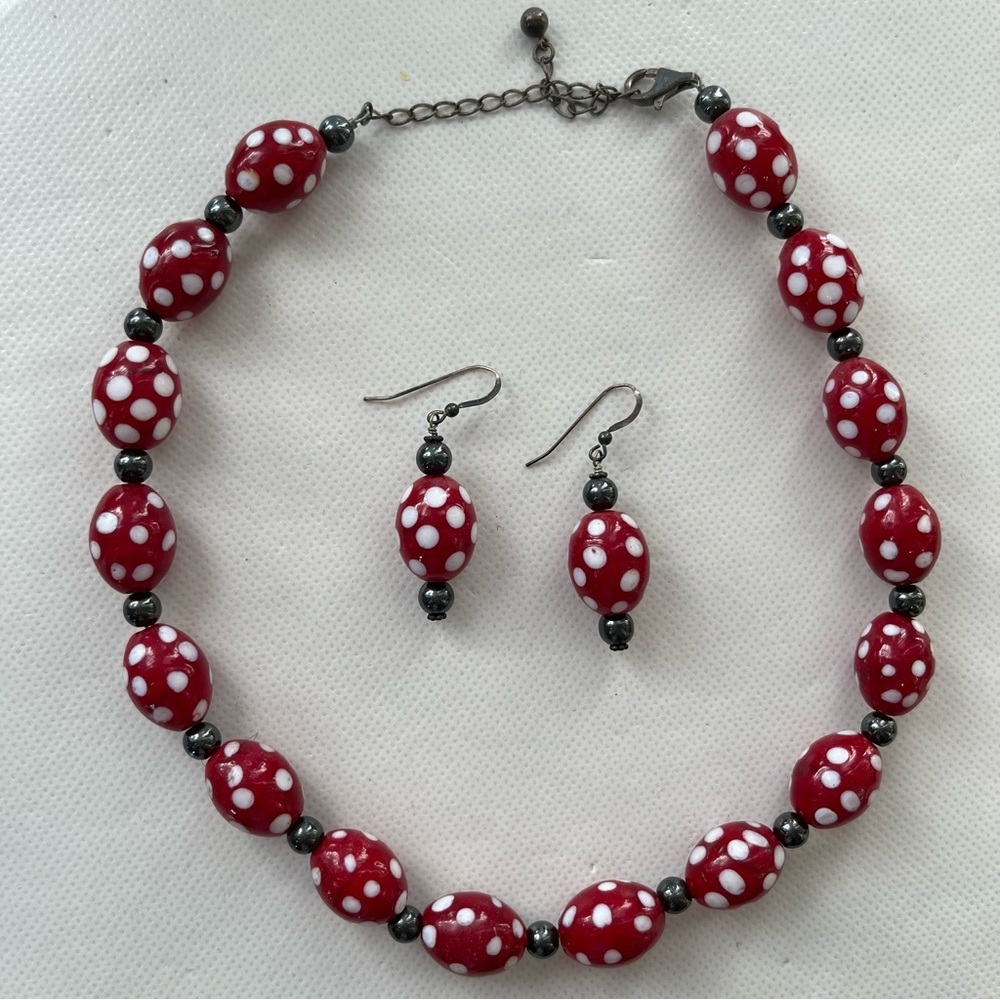 Vintage Red White Glass Beads Polka Dot Earrings & Necklace Set 925